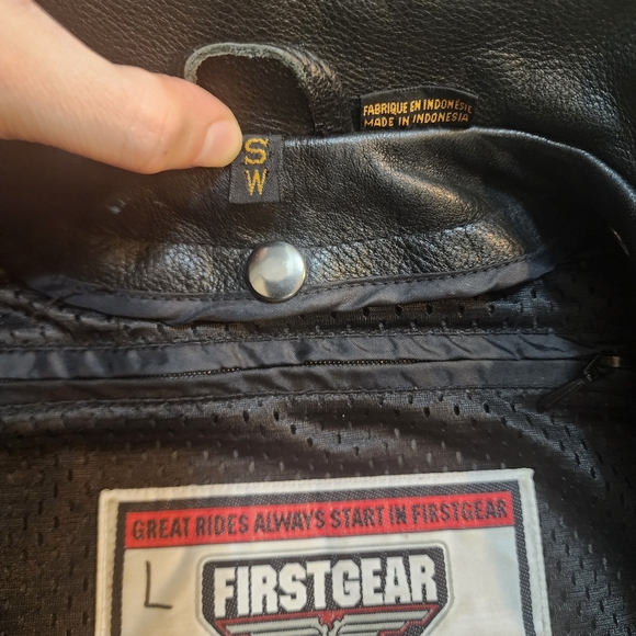 First Gear Womens Heavy Duty Vented Padded Leather Motorcycle Jacket - Picture 8 of 13